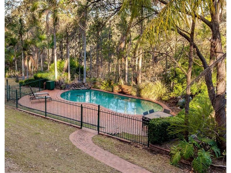 10 Edwards Place, Ormeau QLD 4208