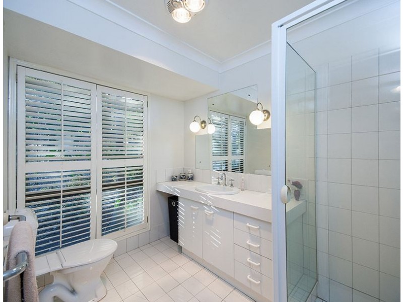 10 Edwards Place, Ormeau QLD 4208
