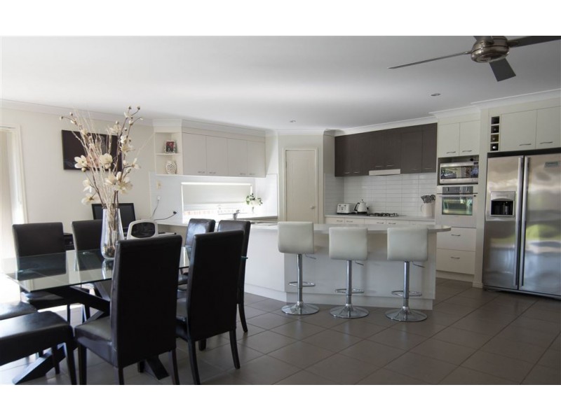 19 Kilkivan Drive, Ormeau QLD 4208
