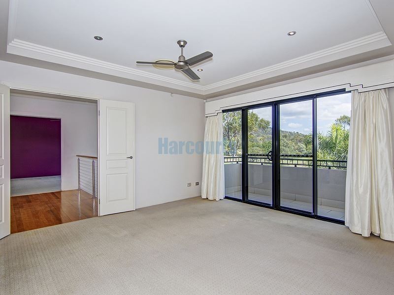 29 The Avenue, Windaroo QLD 4207