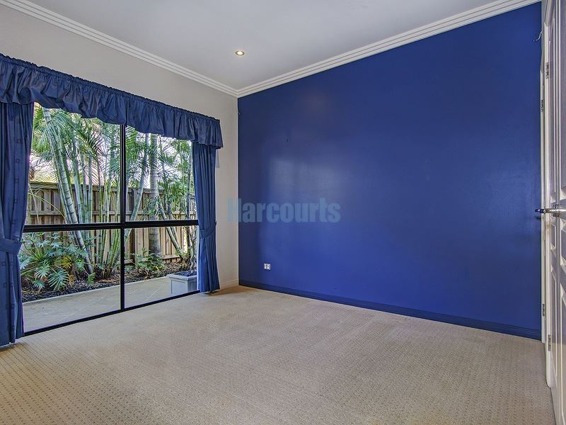 29 The Avenue, Windaroo QLD 4207