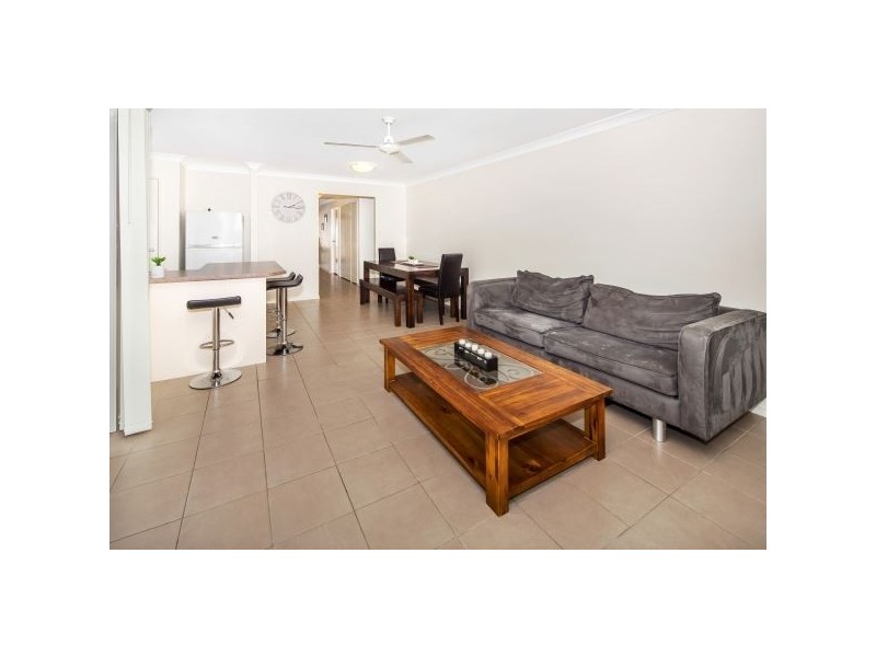 24 Lauradale Crescent, Ormeau QLD 4208