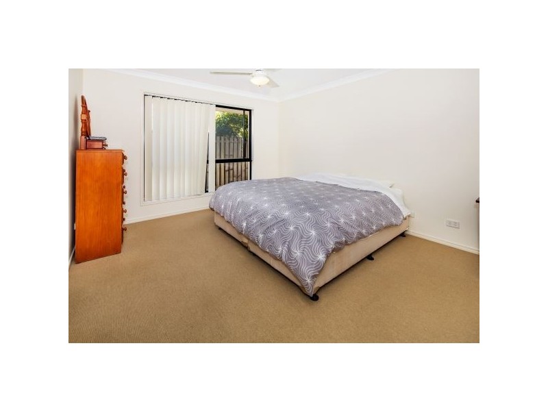 24 Lauradale Crescent, Ormeau QLD 4208