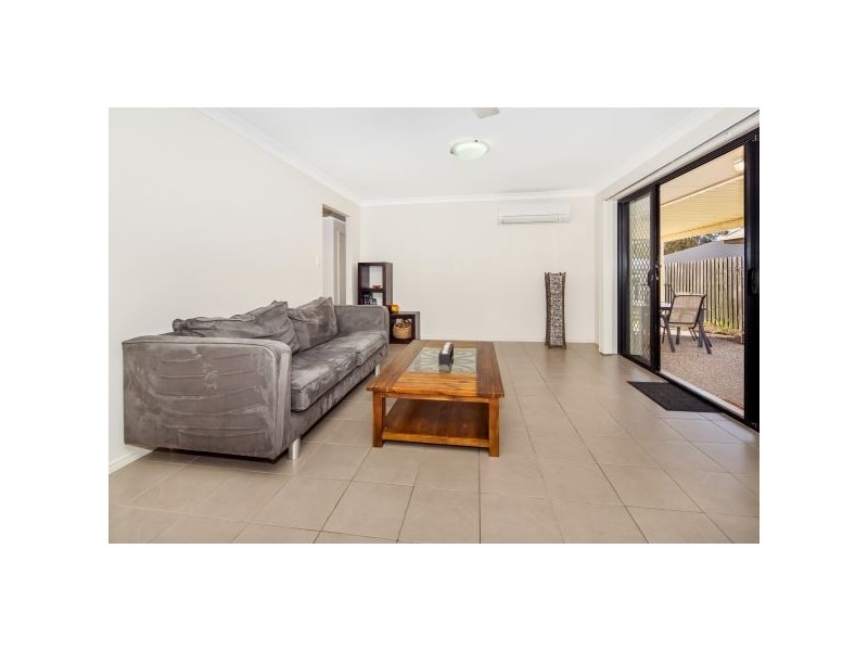 24 Lauradale Crescent, Ormeau QLD 4208
