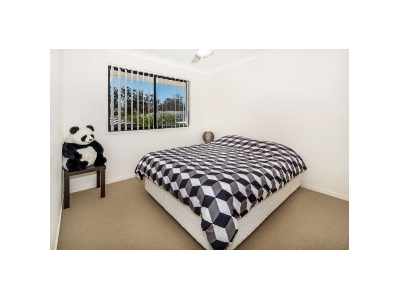 24 Lauradale Crescent, Ormeau QLD 4208