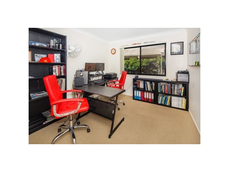 24 Lauradale Crescent, Ormeau QLD 4208