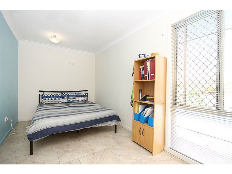 3 Minnie Place, Windaroo QLD 4207