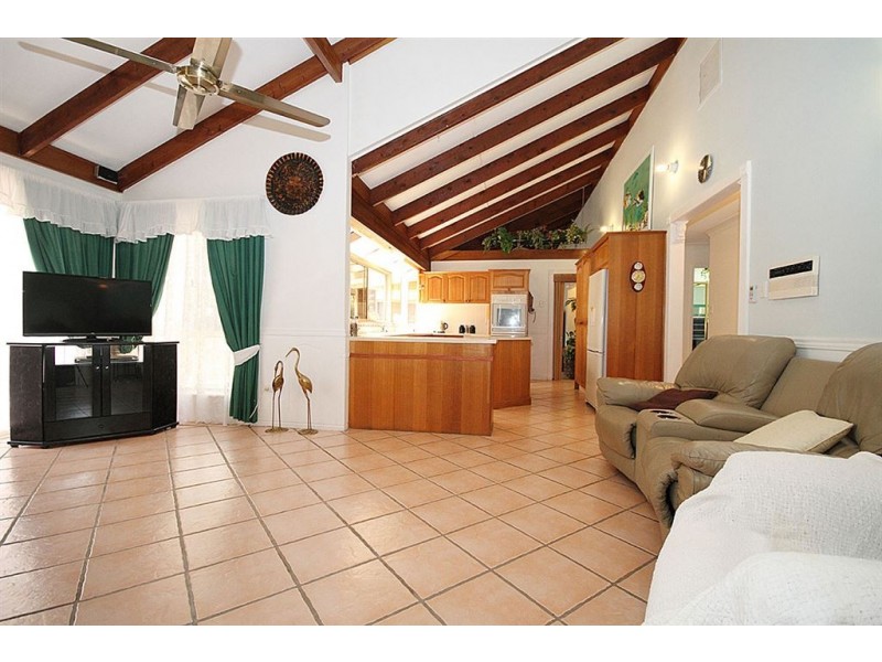 26 Paterson Road, Yatala QLD 4207