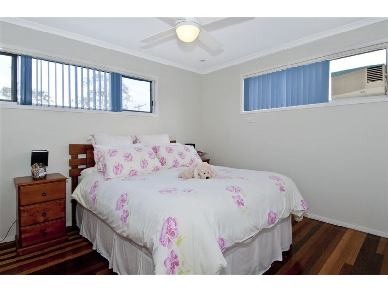 19 Kaiser Drive, Windaroo QLD 4207