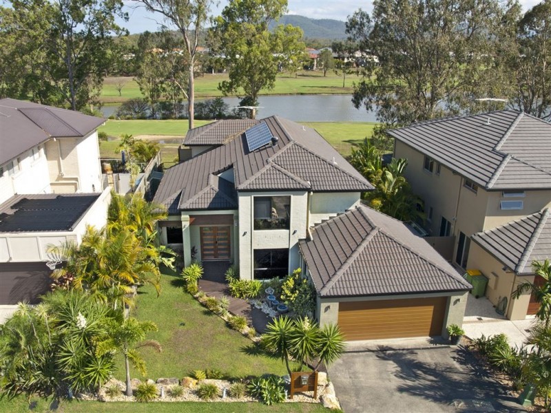 5 Long Island Drive, Windaroo QLD 4207