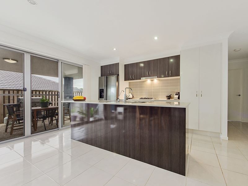 28 Ellenborough Av, Ormeau Hills QLD 4208