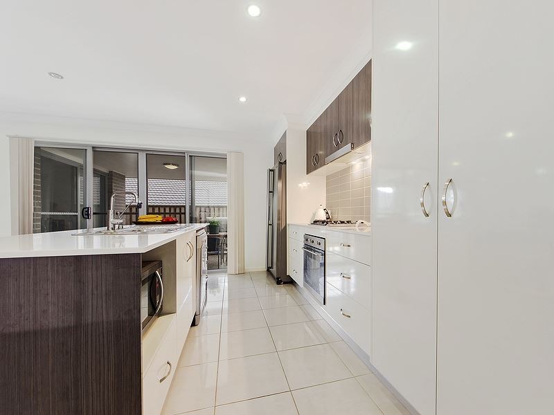 28 Ellenborough Av, Ormeau Hills QLD 4208