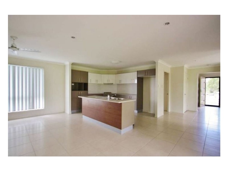 15 Manton Street, Ormeau QLD 4208