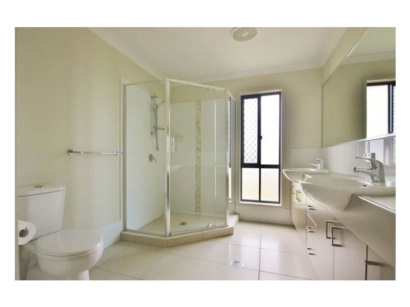 15 Manton Street, Ormeau QLD 4208