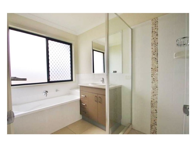 15 Manton Street, Ormeau QLD 4208