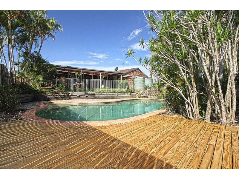 10 Hausmann Ct, Windaroo QLD 4207