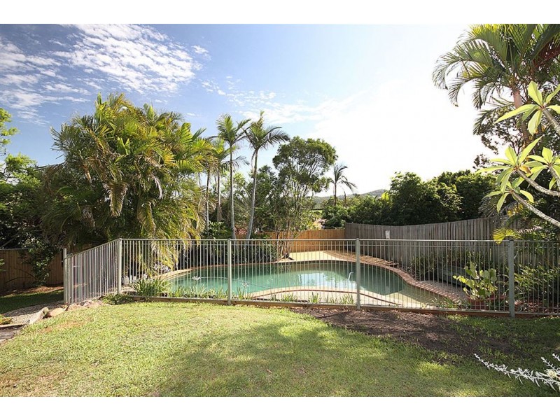 10 Hausmann Ct, Windaroo QLD 4207