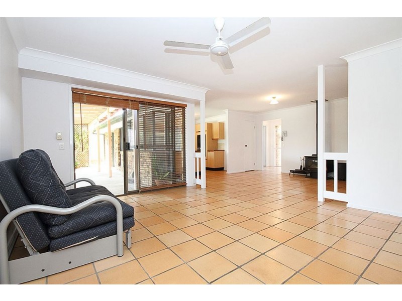 10 Hausmann Ct, Windaroo QLD 4207