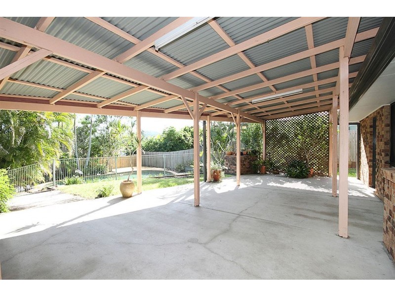 10 Hausmann Ct, Windaroo QLD 4207