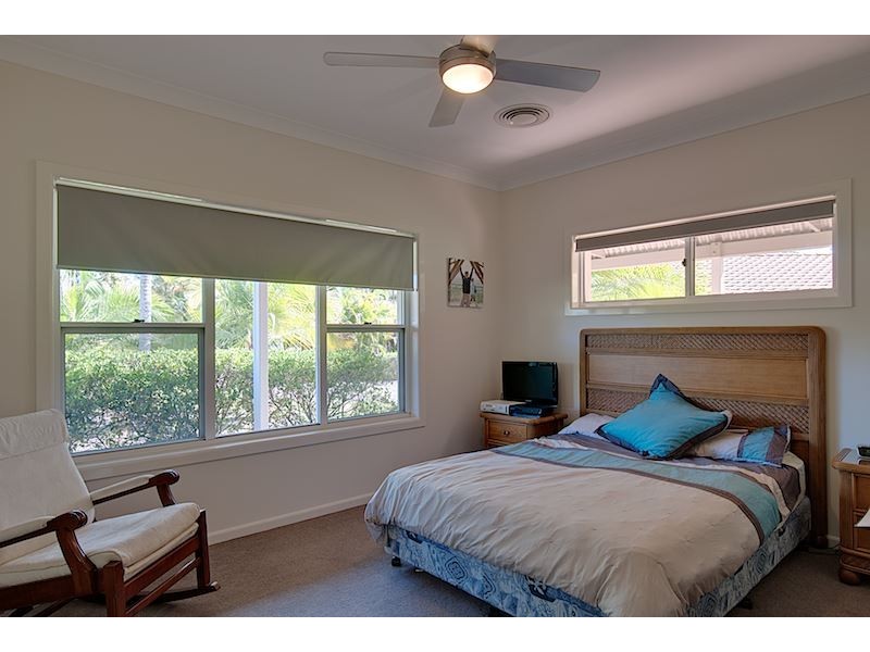 8 Beausang Place, Ormeau QLD 4208