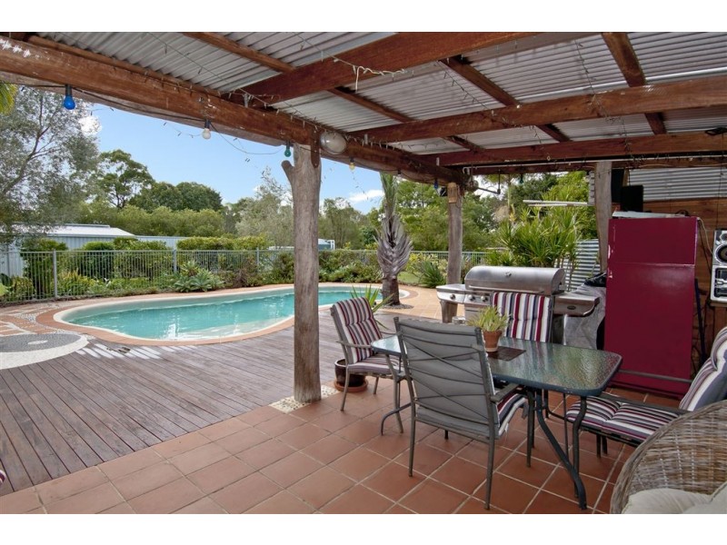 25 Sylvan Rd, Park Ridge South QLD 4125
