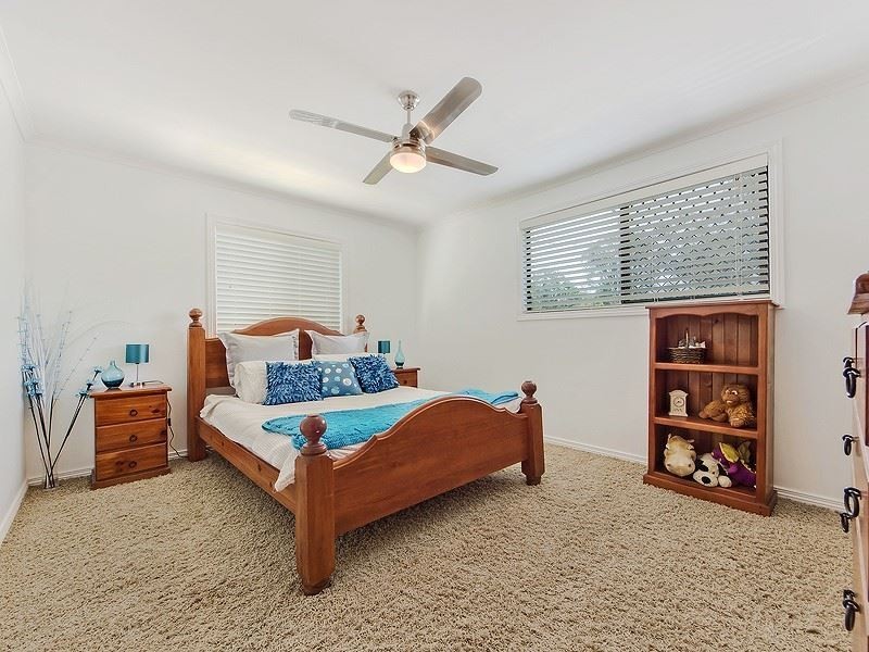 17 Edwards place, Ormeau QLD 4208