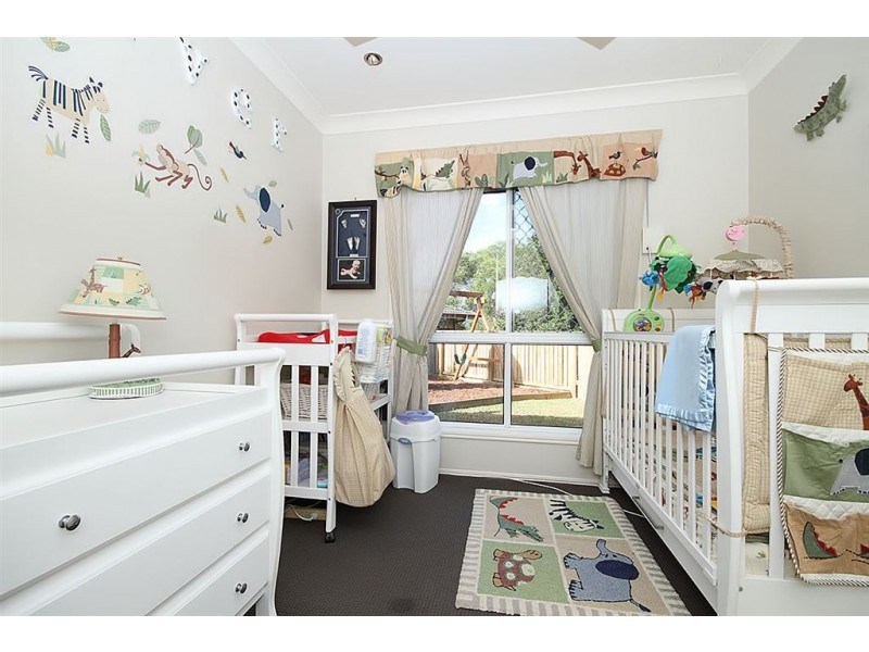 5 Laura Court, Mount Warren Park QLD 4207