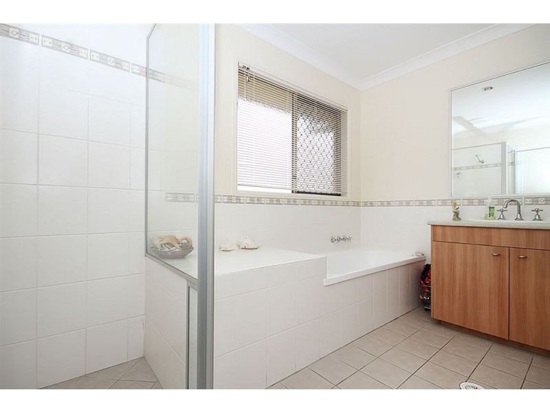 24 Lancelot Cresent, Ormeau QLD 4208