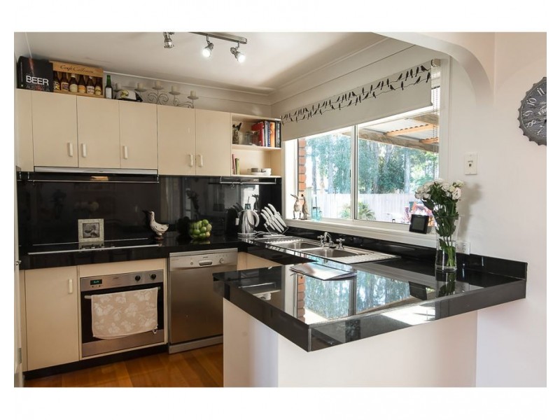 2/176 Oxley Drive, Coombabah QLD 4216