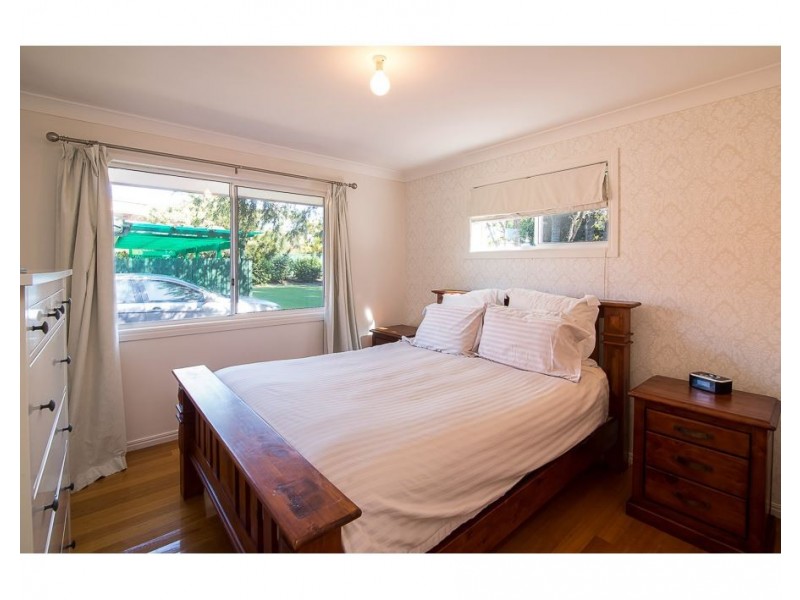 2/176 Oxley Drive, Coombabah QLD 4216