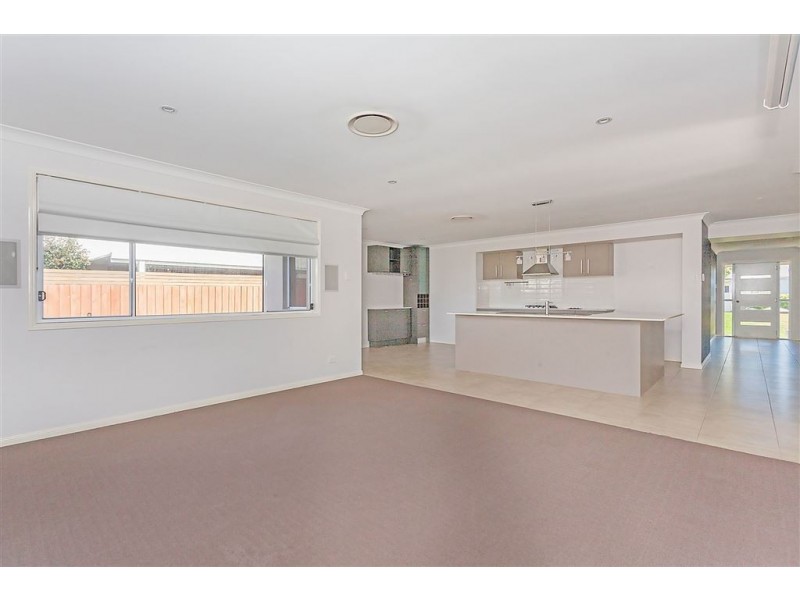 17 Carrieton Street, Ormeau QLD 4208