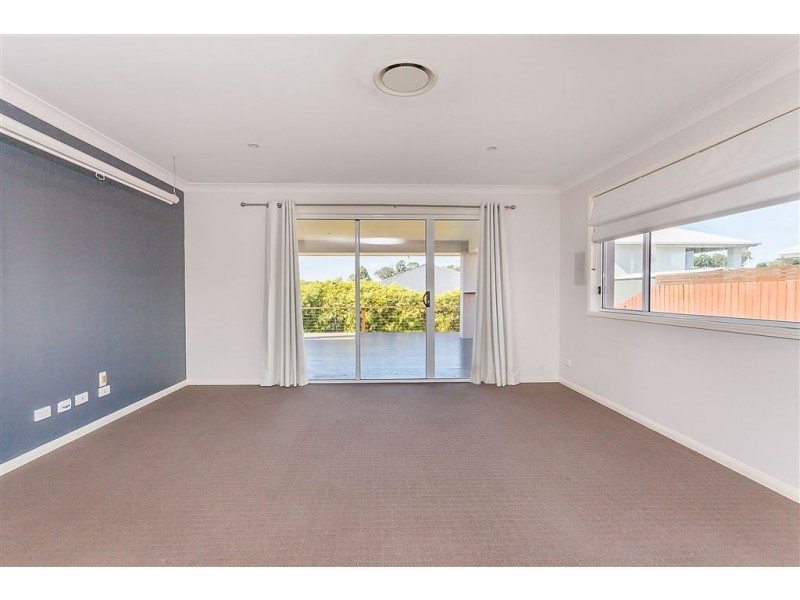 17 Carrieton Street, Ormeau QLD 4208