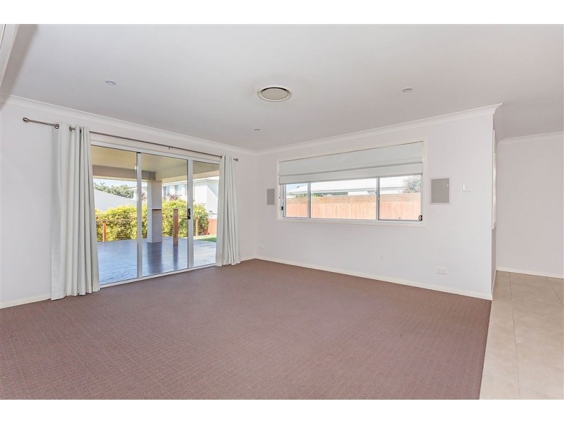 17 Carrieton Street, Ormeau QLD 4208