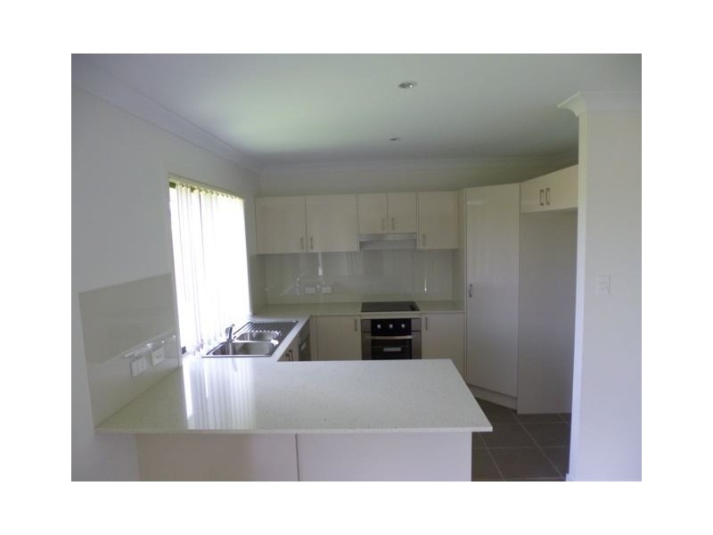 20 John Crescent, Pimpama QLD 4209