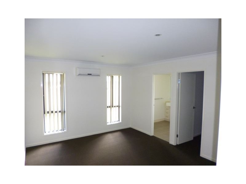20 John Crescent, Pimpama QLD 4209
