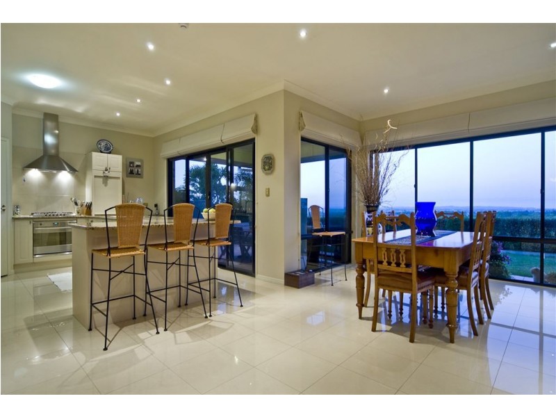 11 Islandview Terrace, Ormeau Hills QLD 4208