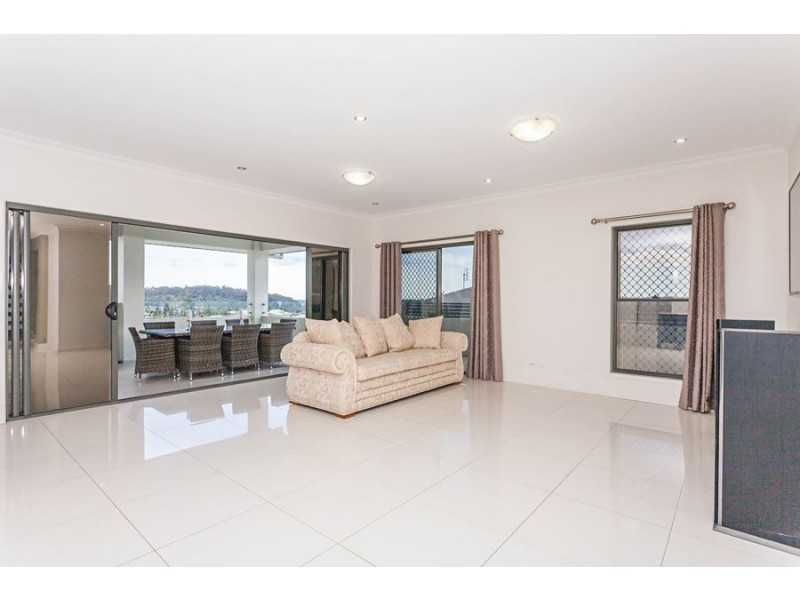 13 Isdell Court, Upper Coomera QLD 4209