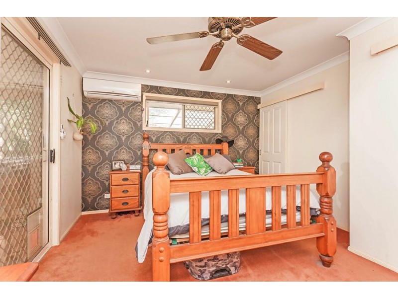 16 Hendrix St, Windaroo QLD 4207