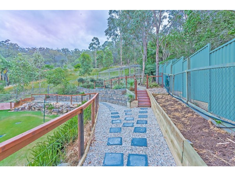 13 Rae Court, Mount Warren Park QLD 4207