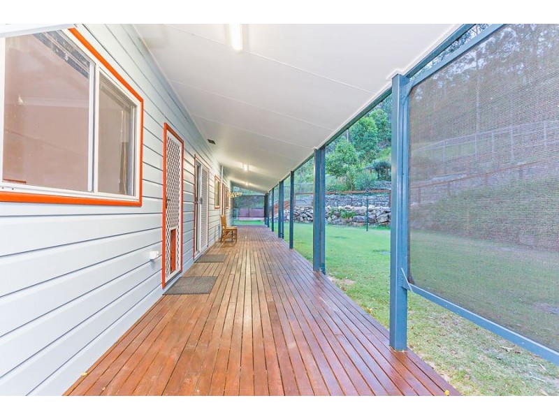 13 Rae Court, Mount Warren Park QLD 4207