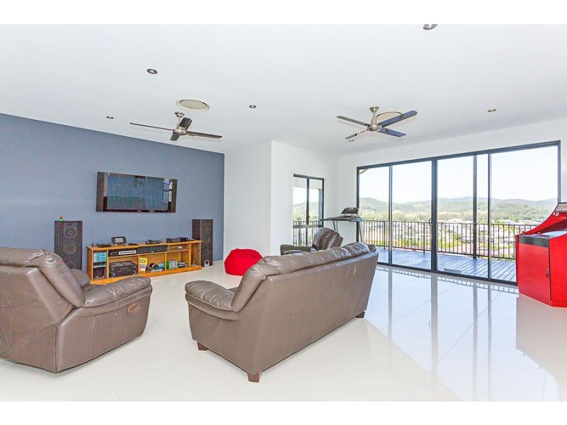 5 Doyle Court, Ormeau Hills QLD 4208