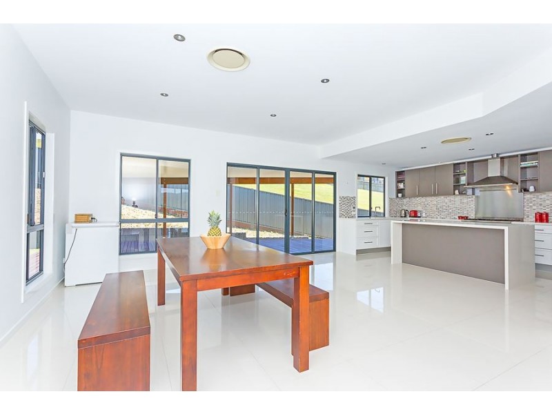 5 Doyle Court, Ormeau Hills QLD 4208
