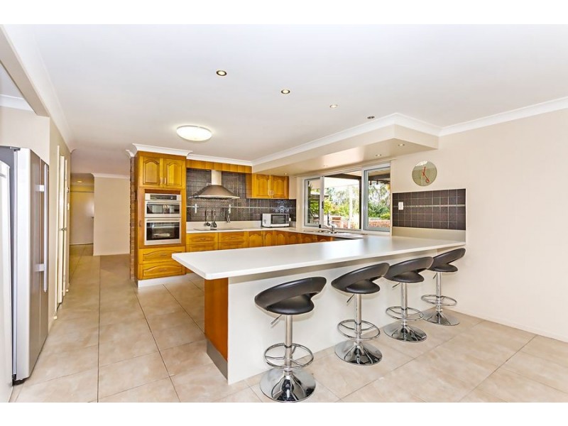 11 Anna Louise Terrace, Windaroo QLD 4207