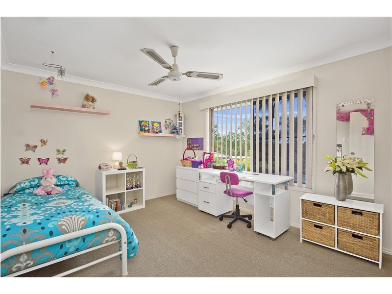 11 Anna Louise Terrace, Windaroo QLD 4207