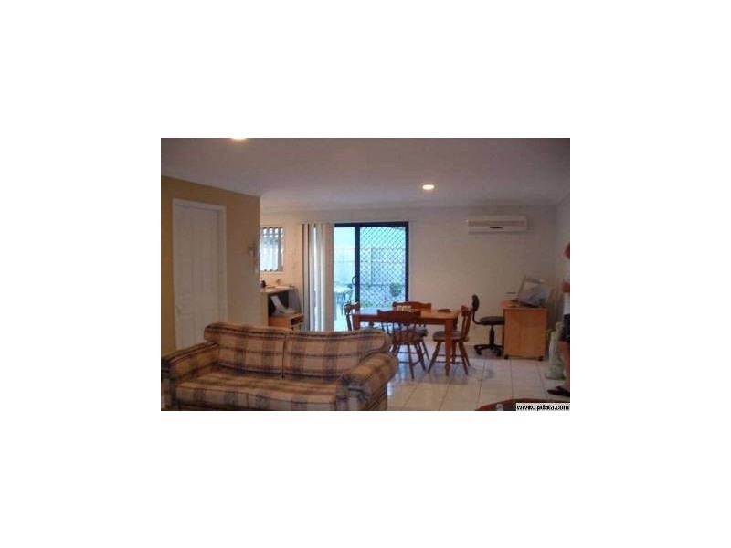 69/31 Archipelago Street, Pacific Pines QLD 4211