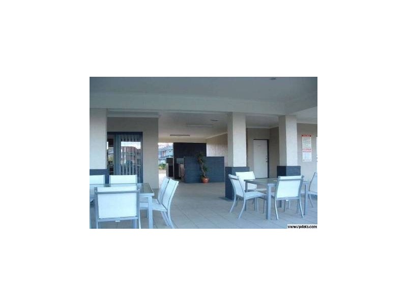 69/31 Archipelago Street, Pacific Pines QLD 4211