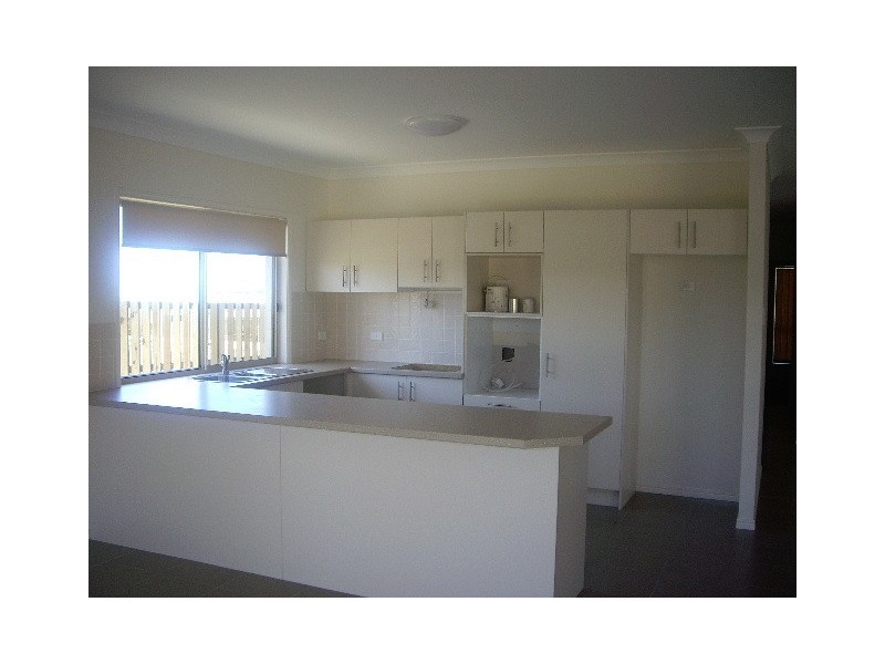 33 Lauradale Cr, Ormeau QLD 4208