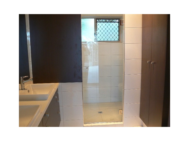 22 Vennor Drive, Ormeau QLD 4208