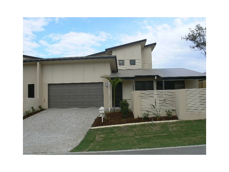 2/8 Shannonbrook, Ormeau QLD 4208