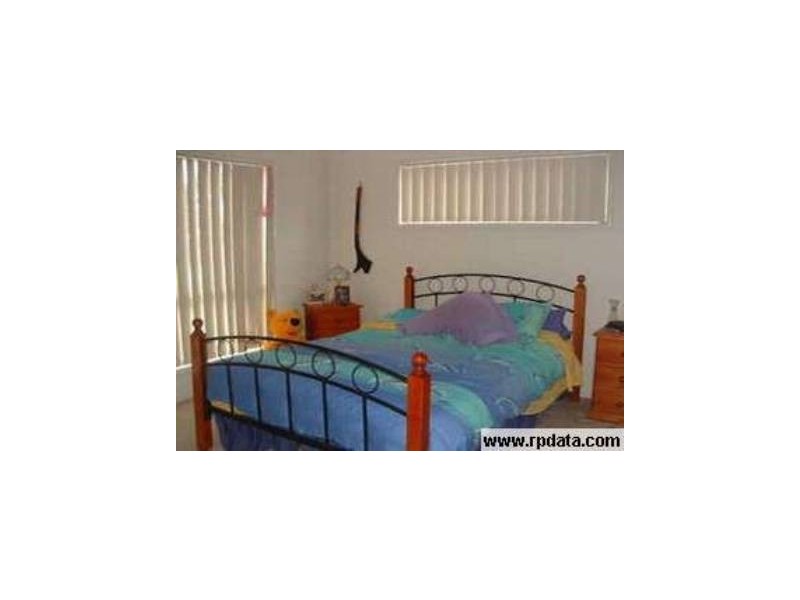 8 Pendragon, Ormeau QLD 4208